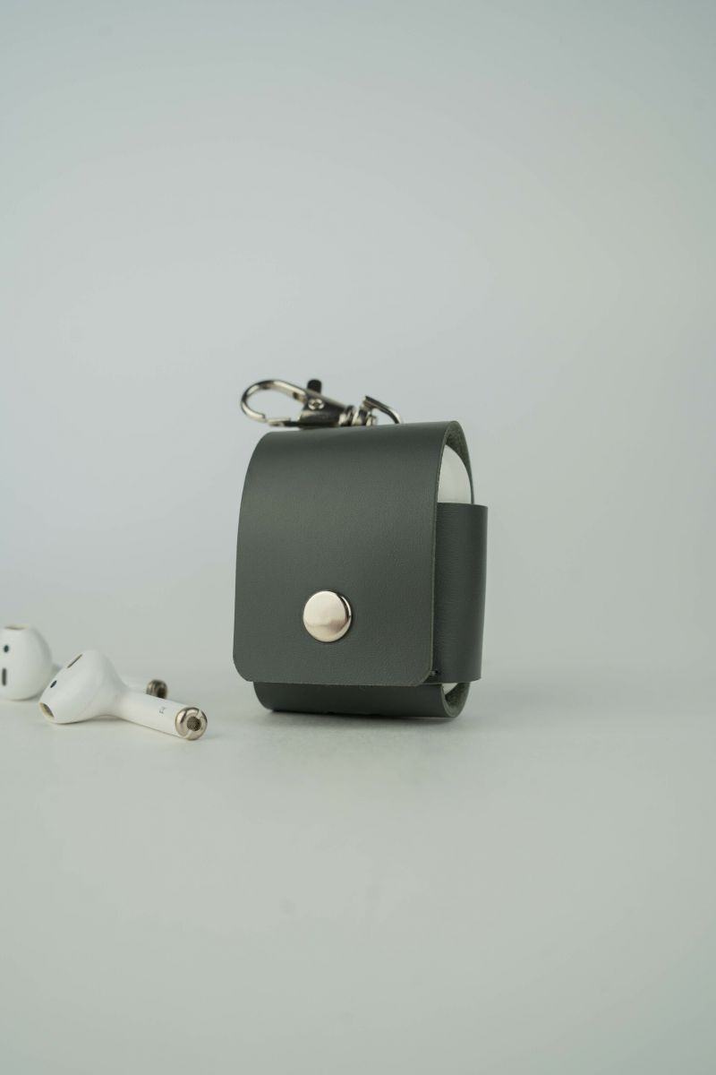 Чехол для Apple AirPods серый