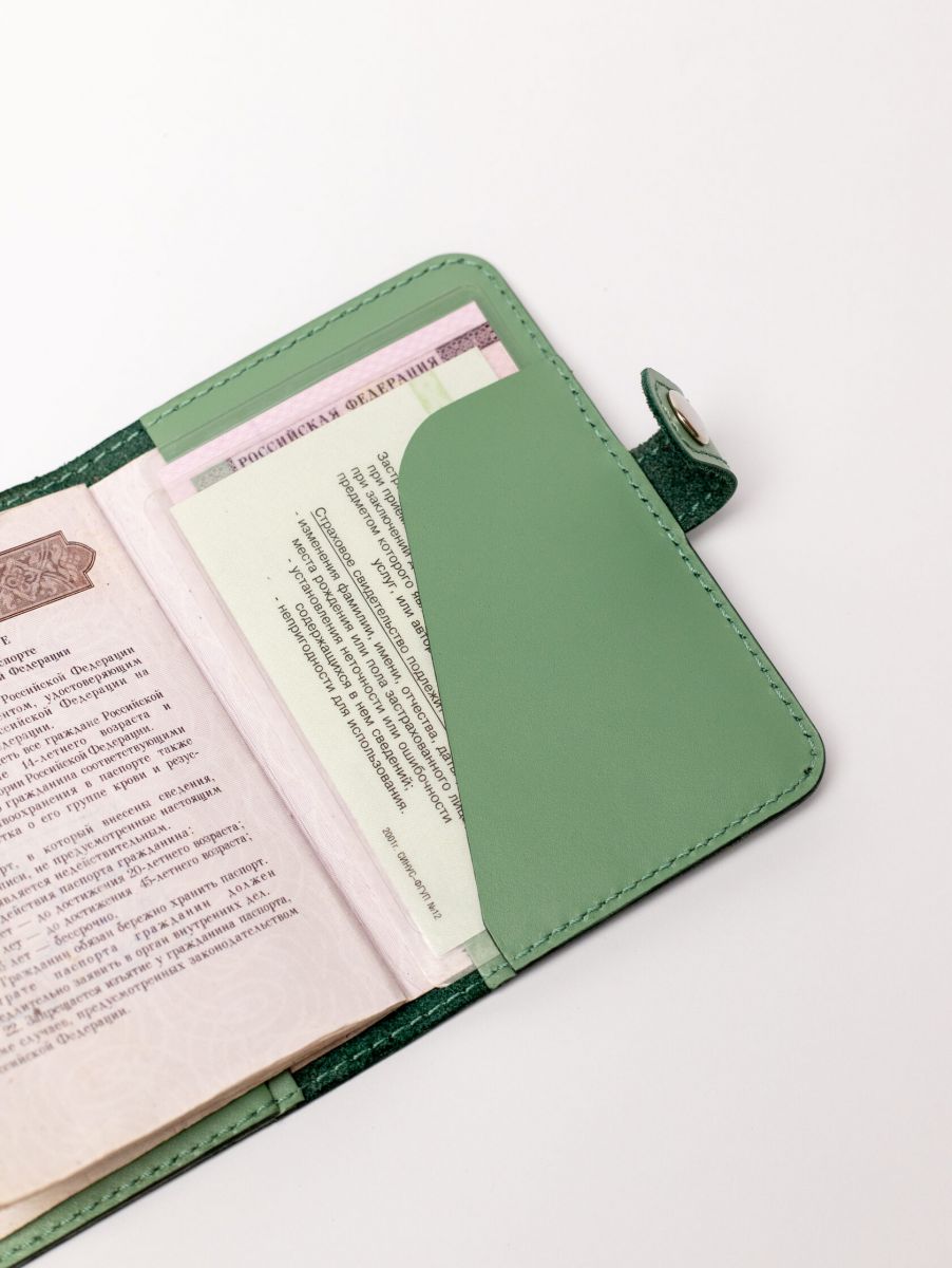 Обложка для документов с кнопкой фисташковая
